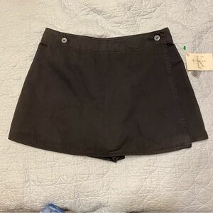 Calvin Klein khakis skort